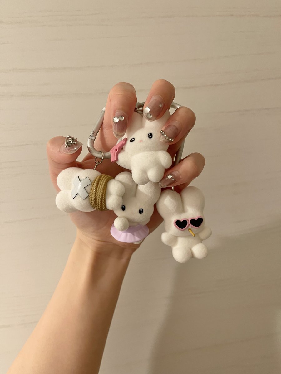 まかろに tweet media