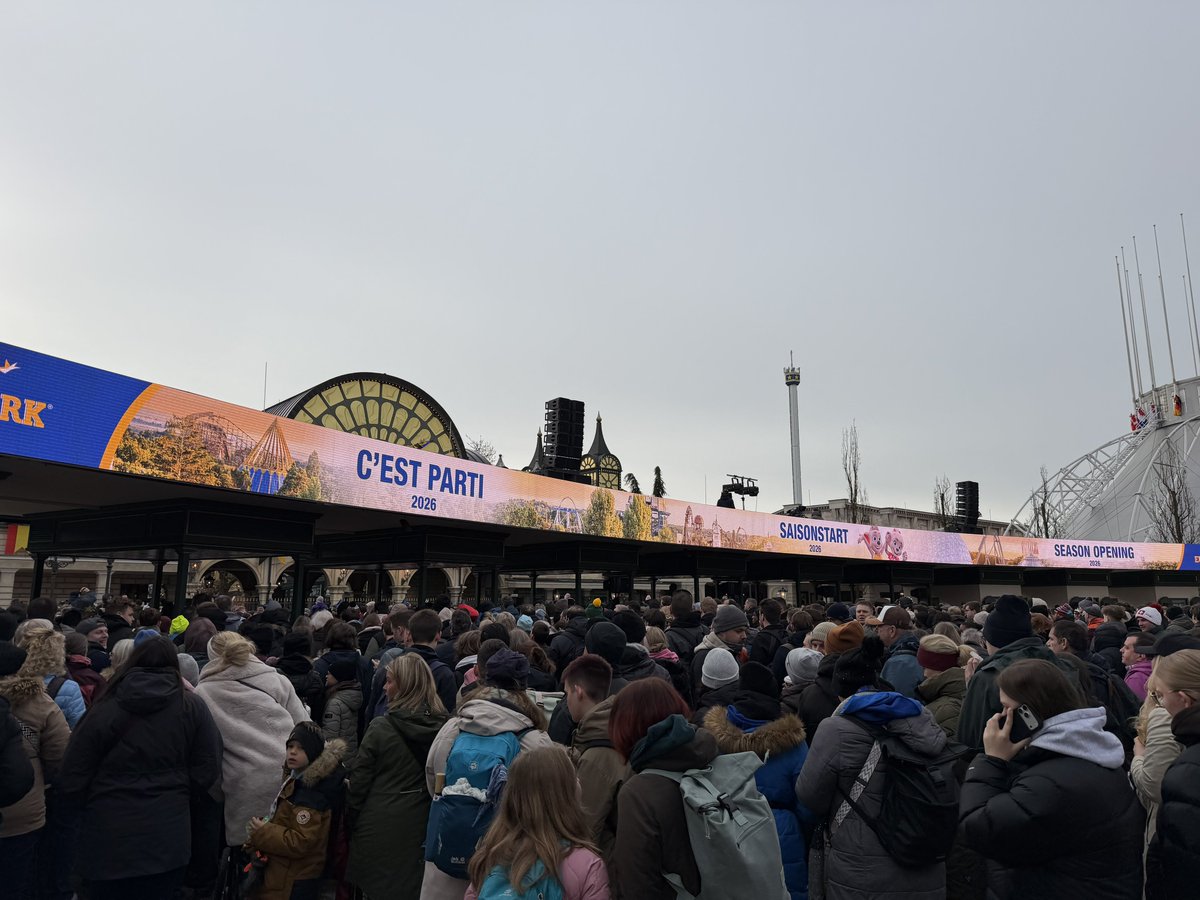 Larson Loopers tweet media