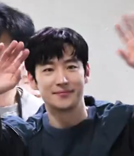 또박이.. tweet media