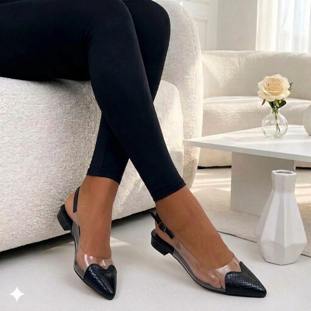 DLS Kicks Store 👟 tweet media