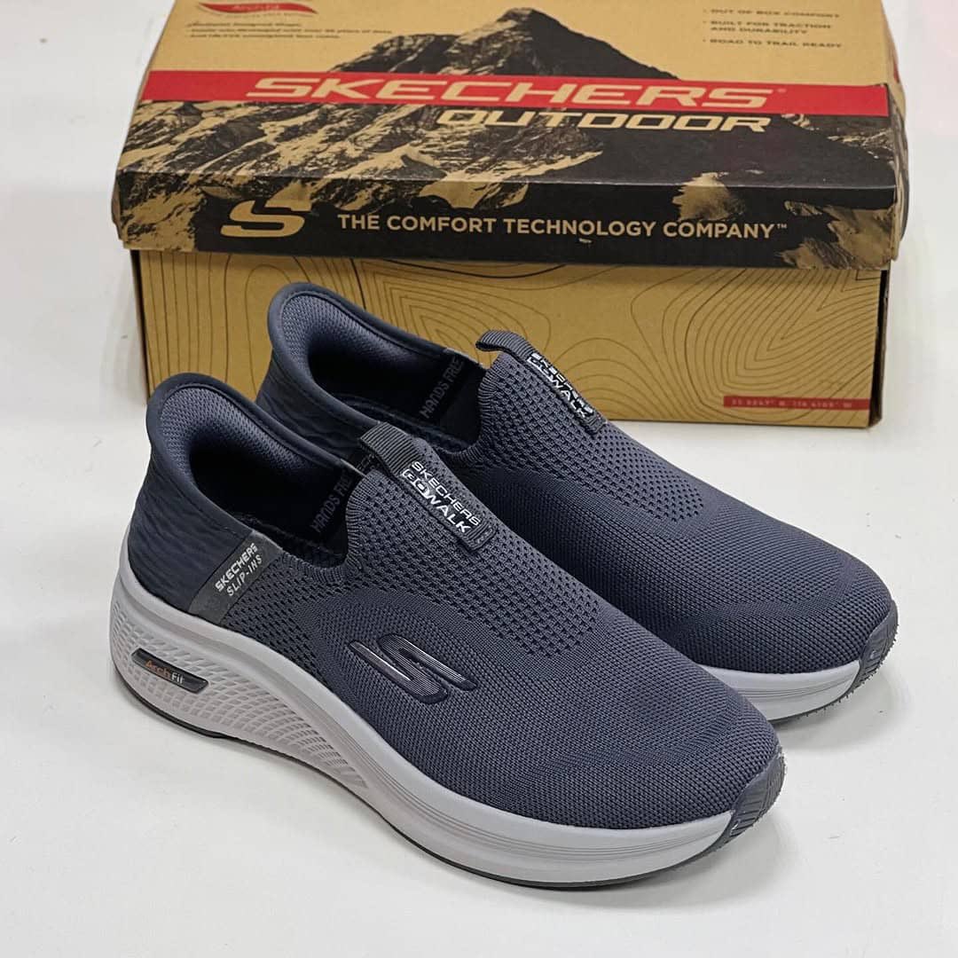 Raliya_Foot-wears tweet media