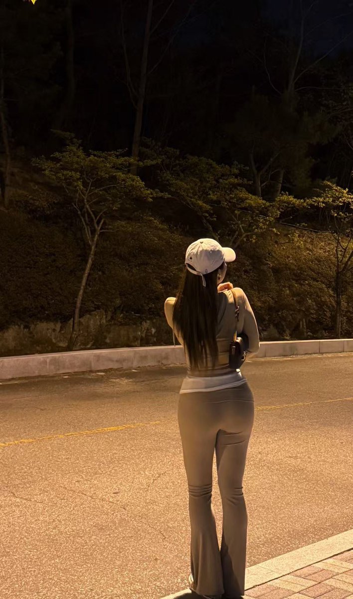 老猫来了 tweet media