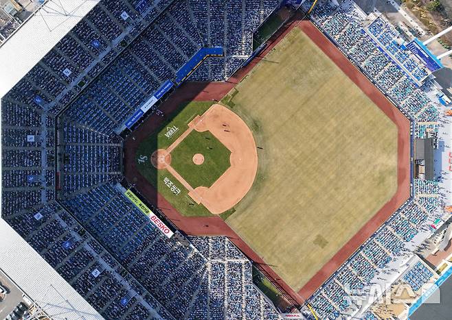 걸음이느린¹⁰🍀 tweet media