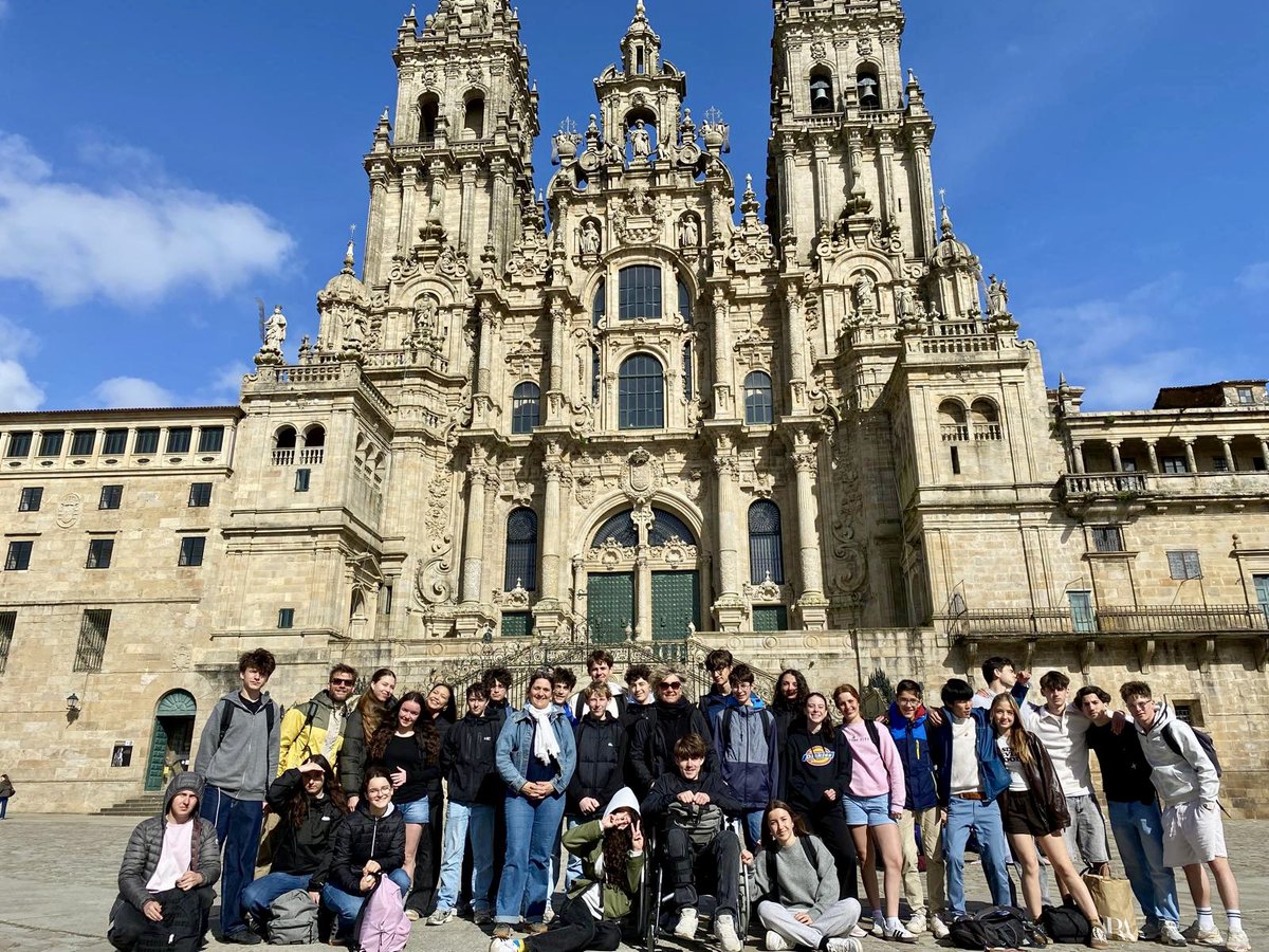 Salesianos Ourense tweet media