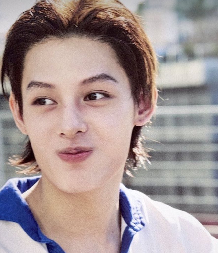 💫🍮 tweet media