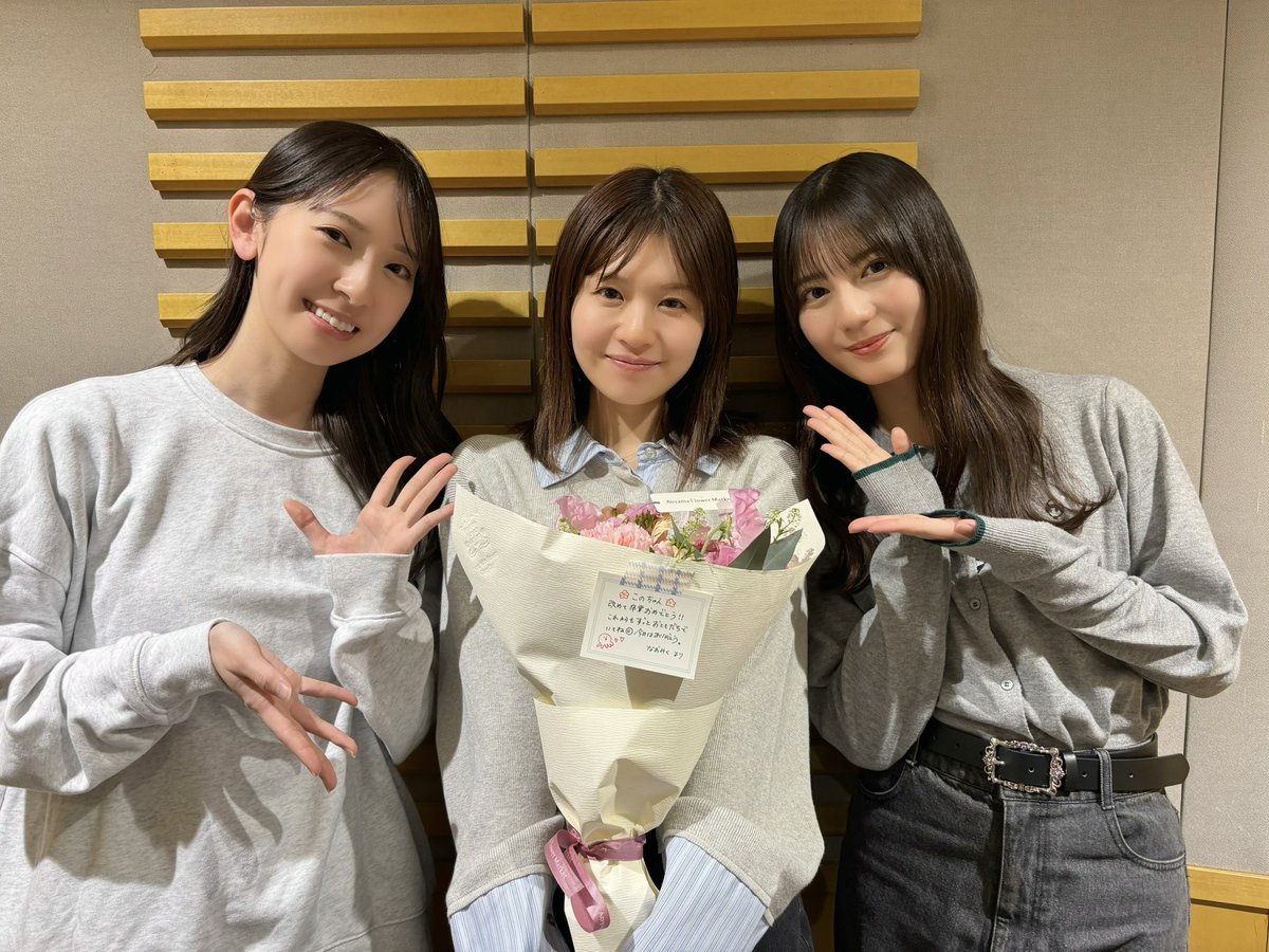 しらたま tweet media