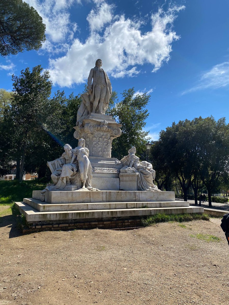 Bianca ~Bi 🥀⛓ tweet media