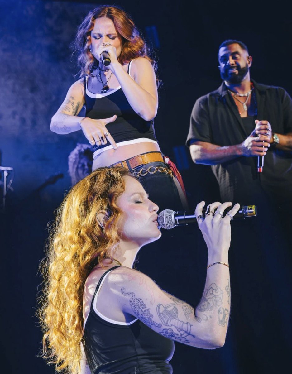 braz ✠ tweet media