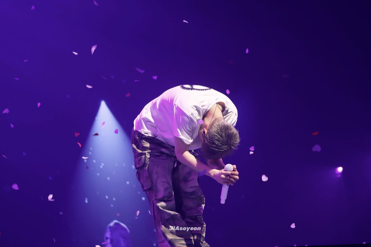 Stayinfinite_JIA tweet media
