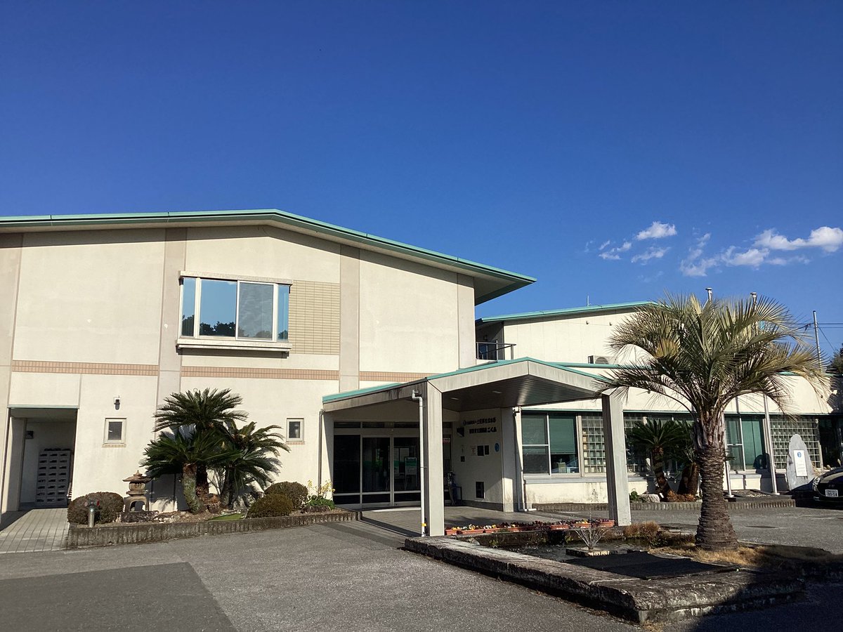 terauchi0503's tweet image. 医療と健康を守ることは、県民の皆様が安心して暮らせる社会の土台です。
公明党は、ICTを活用した健康増進を応援します
誰もが質の高い医療を受けられるよう、全力を尽くします。

#医療 #健康 #高知県 #デジタルヘルス
#高知県議会議員　#寺内のりよし