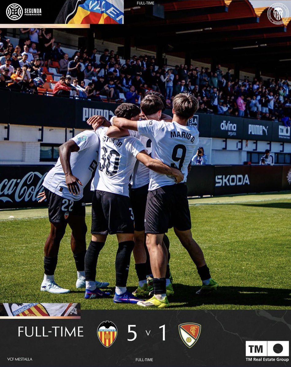 adn_ches tweet media