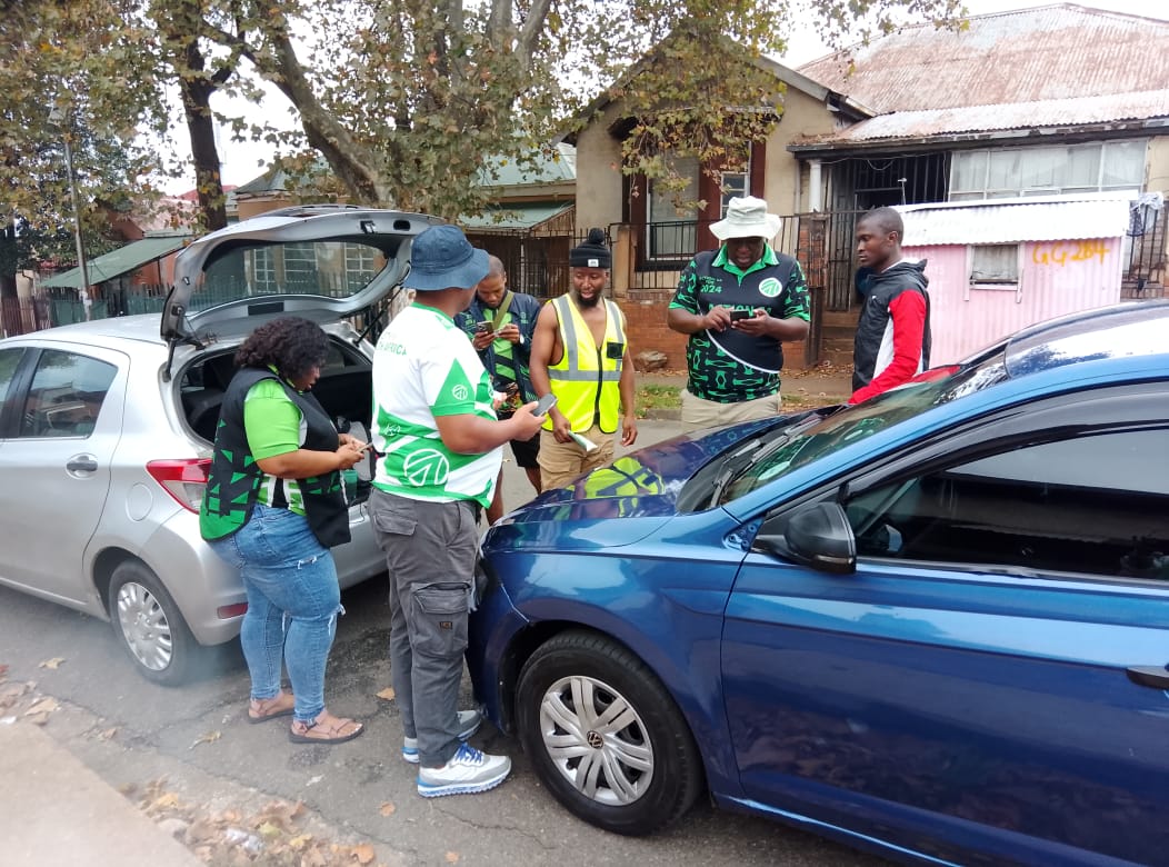 ActionsaF's tweet photo. Online voter registration in Region F is growing fast, and the momentum is clear. People are excited, mobilised, and ready to vote for Herman Mashaba as the next Mayor of Johannesburg.

Region F is ready. The people have decided. https://t.co/fLDBy3Jpqd