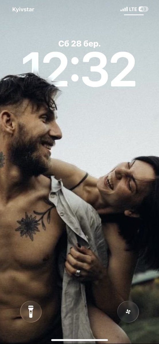 палю і запалюю tweet media