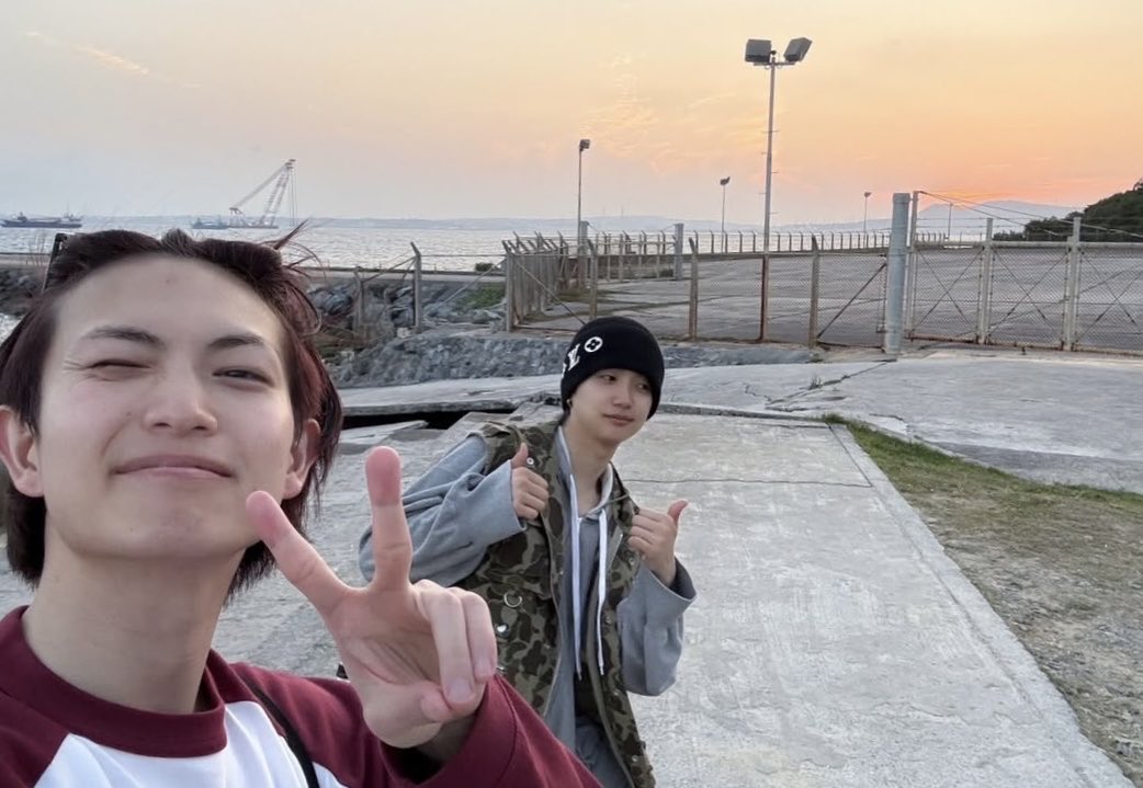 𝐉𝐔𝐍𝐎𝐍 𝐋𝐎𝐎𝐏𝐒 tweet media