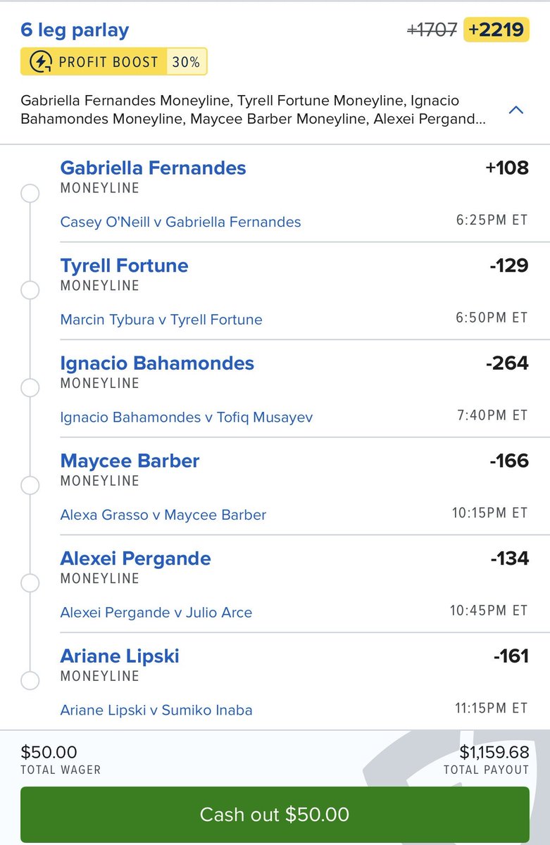 TheUFCGirl tweet media