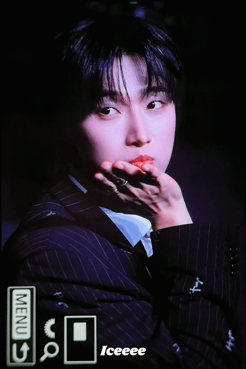 ๐ฐ๐๐๐๐๐ tweet media