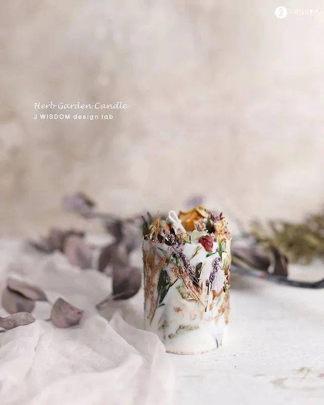 pern peeraya tweet media