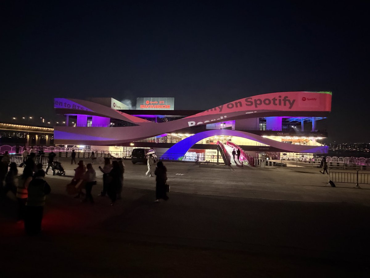 druen2's tweet photo. @spotifykr @bts.bighitofficial #SpotifyxBTS #SWIMSIDE https://t.co/pXktJxwo2n