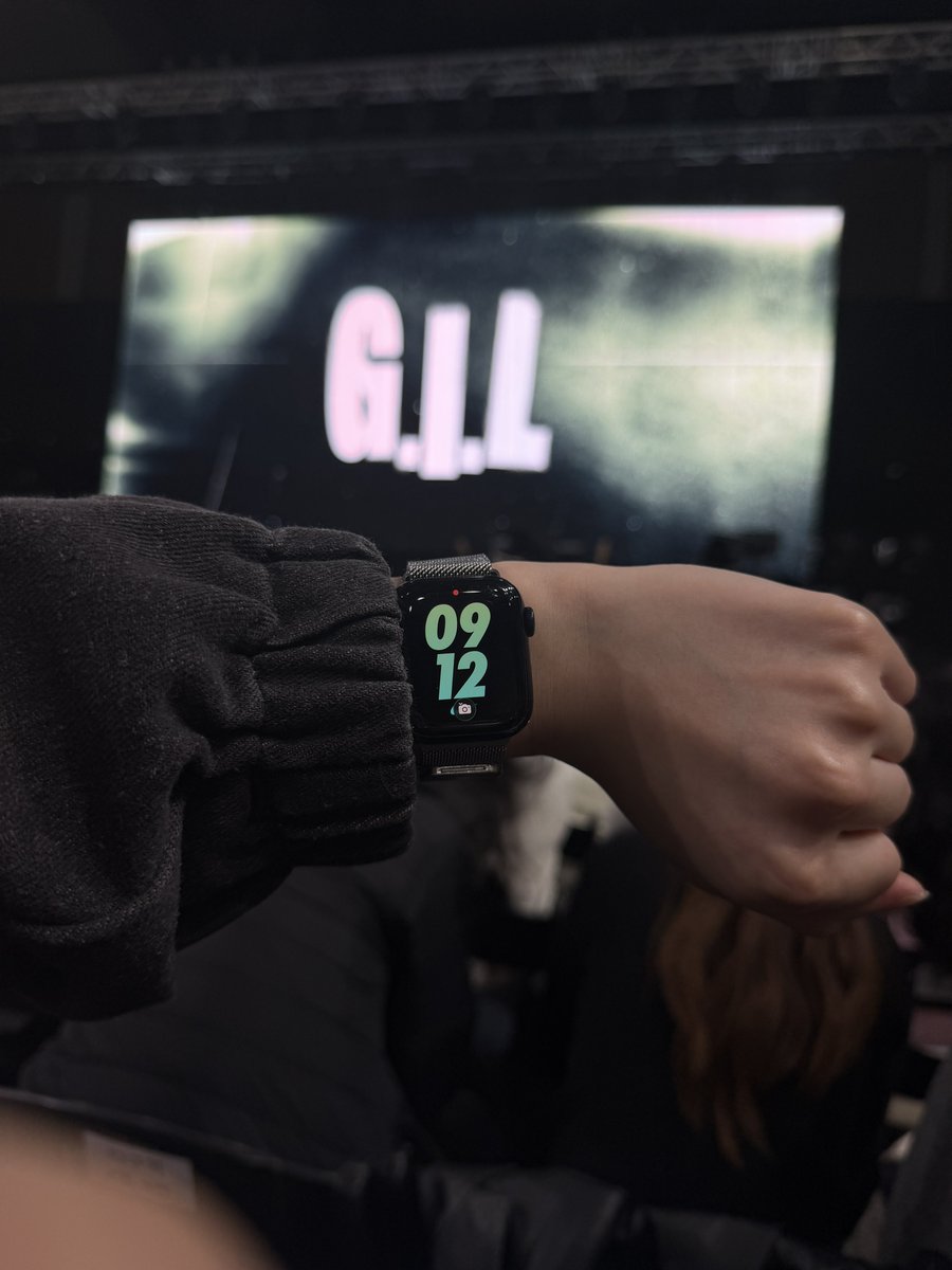 𝘴𝘰𝘰 tweet media