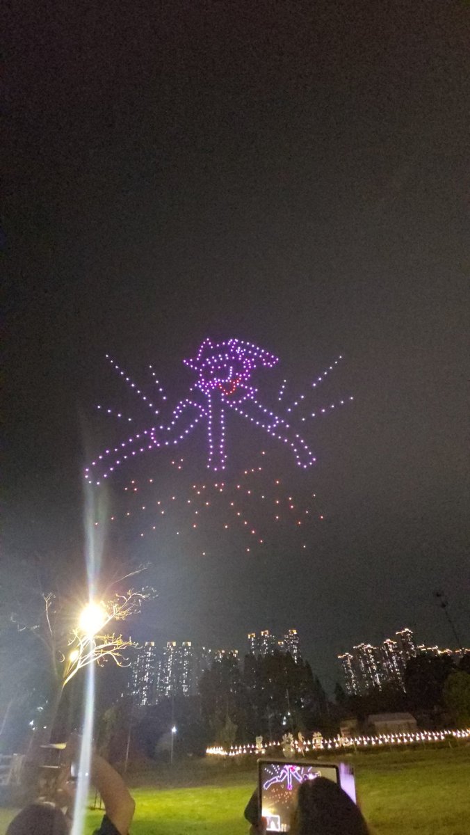 tane☽̶☾ tweet media