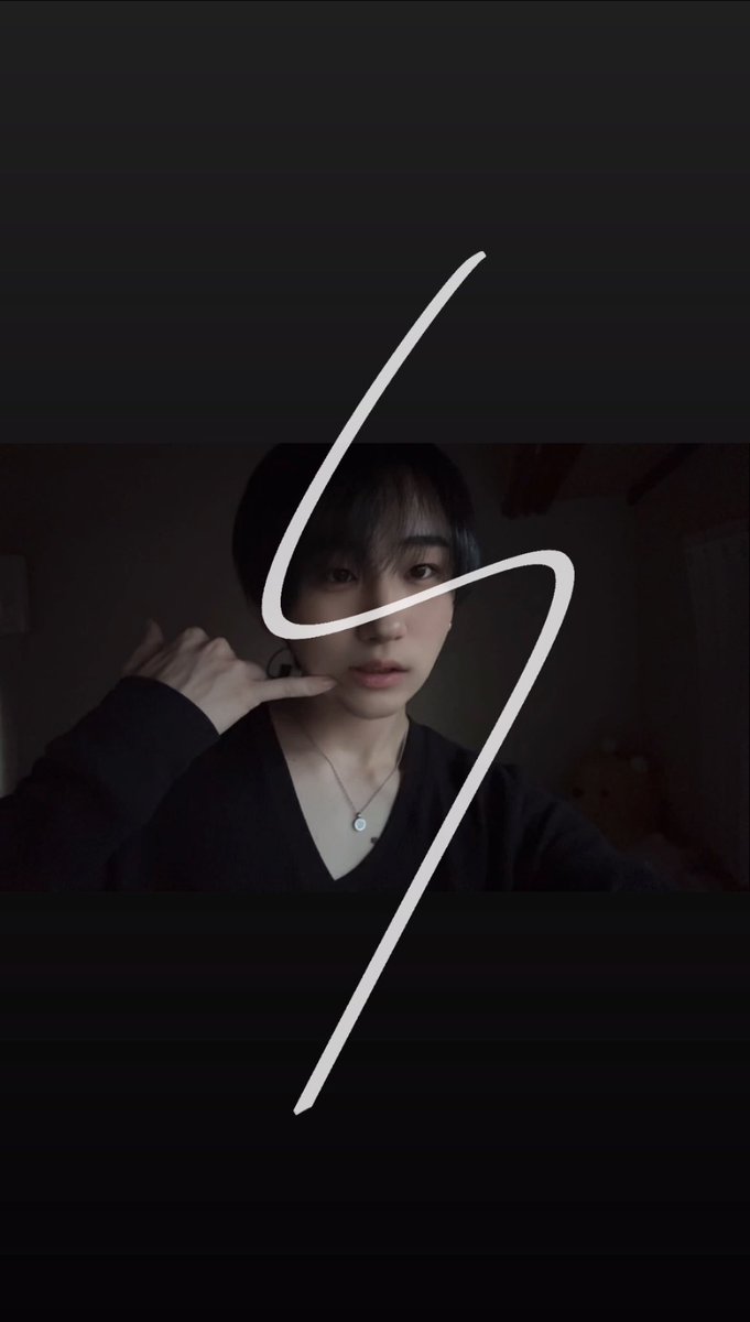 けけけ tweet media