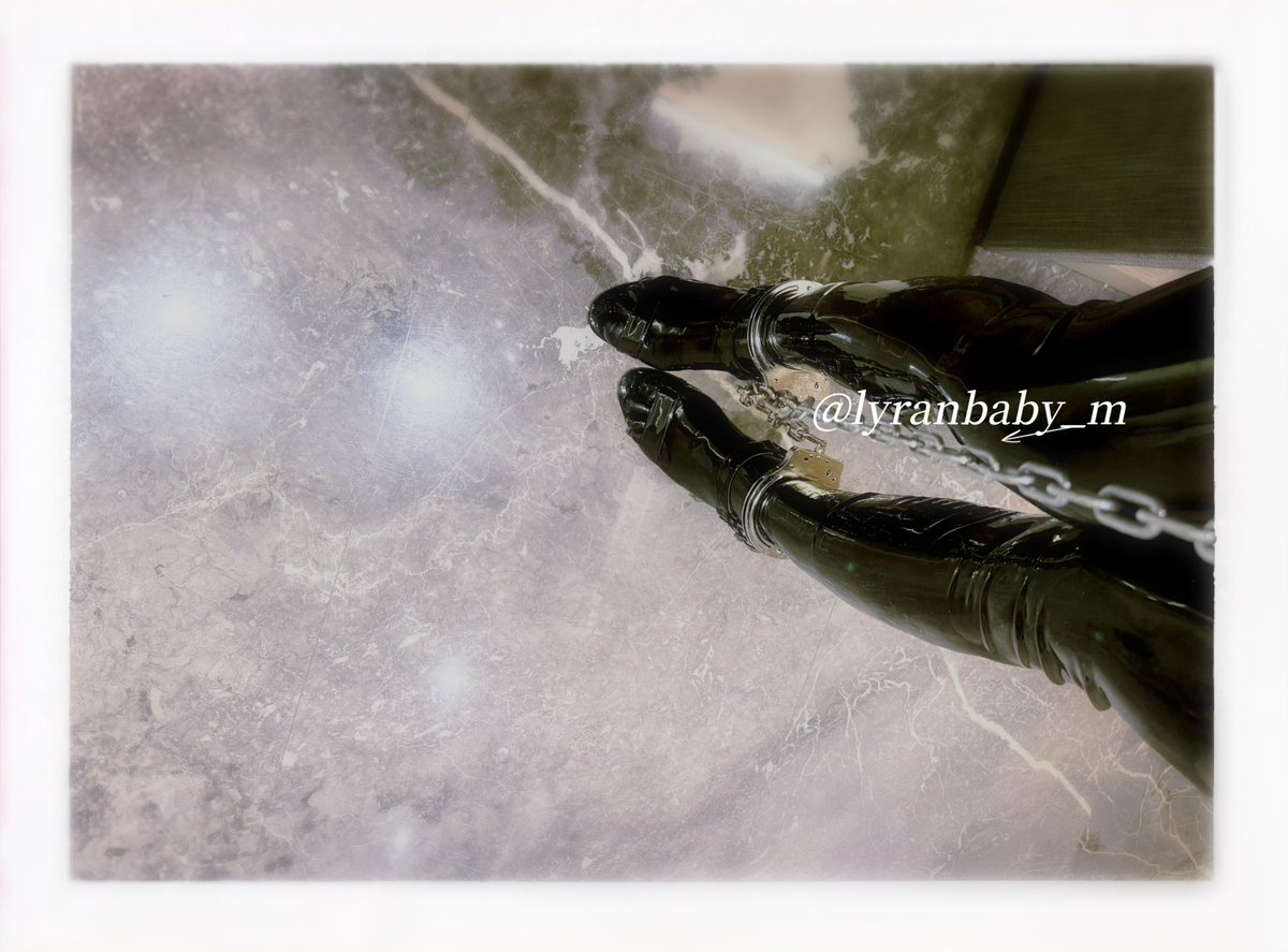 lyranbaby_m tweet media