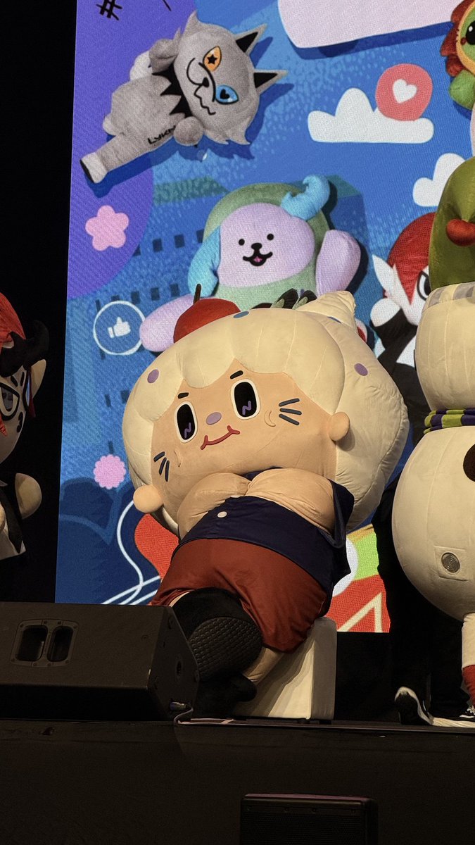 NILKNHAKE tweet media