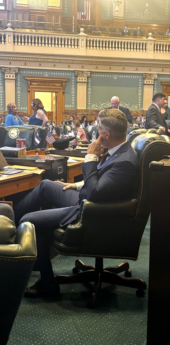 Dan Woog tweet media