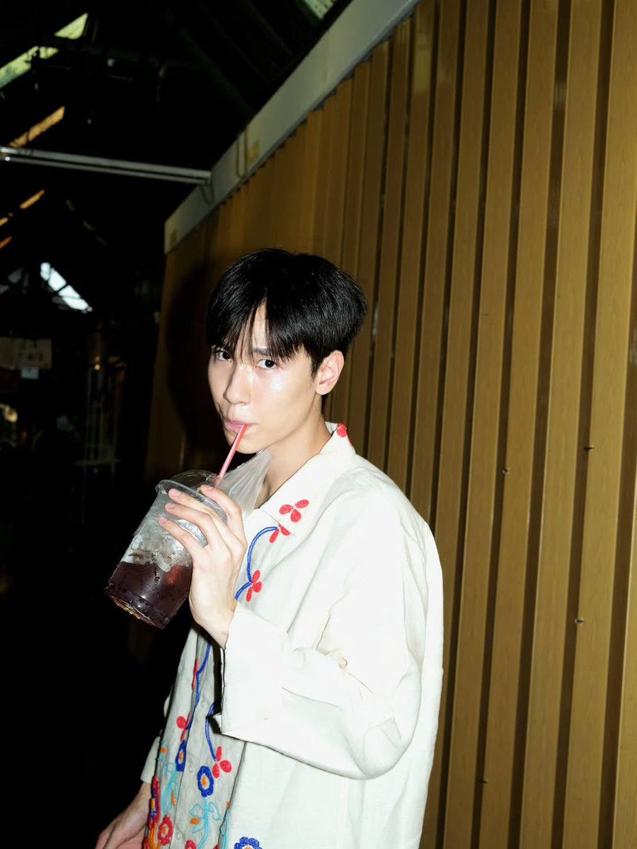 TheJ. Official tweet media