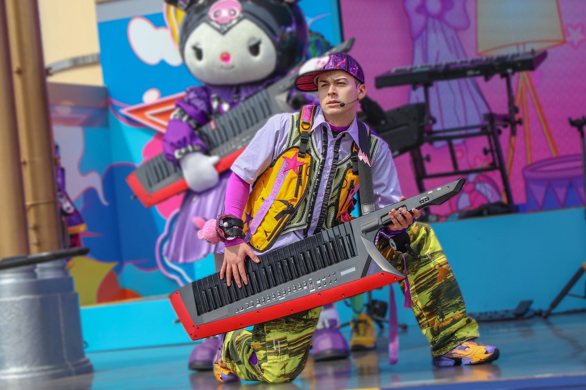 beatmochix's tweet photo. #クロミライブ #USJファン
M-usic⬅️音楽の申し子すぎる名前 https://t.co/l439K0qDRL
