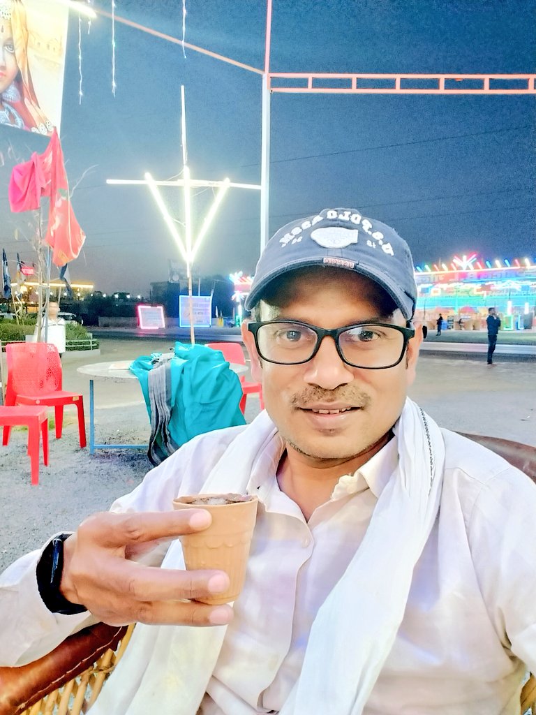 आलोक तिवारी tweet media