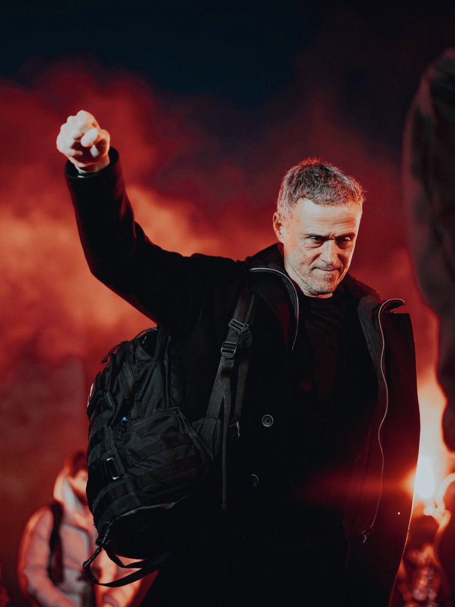 MEGA PSG 🇵🇸 tweet media