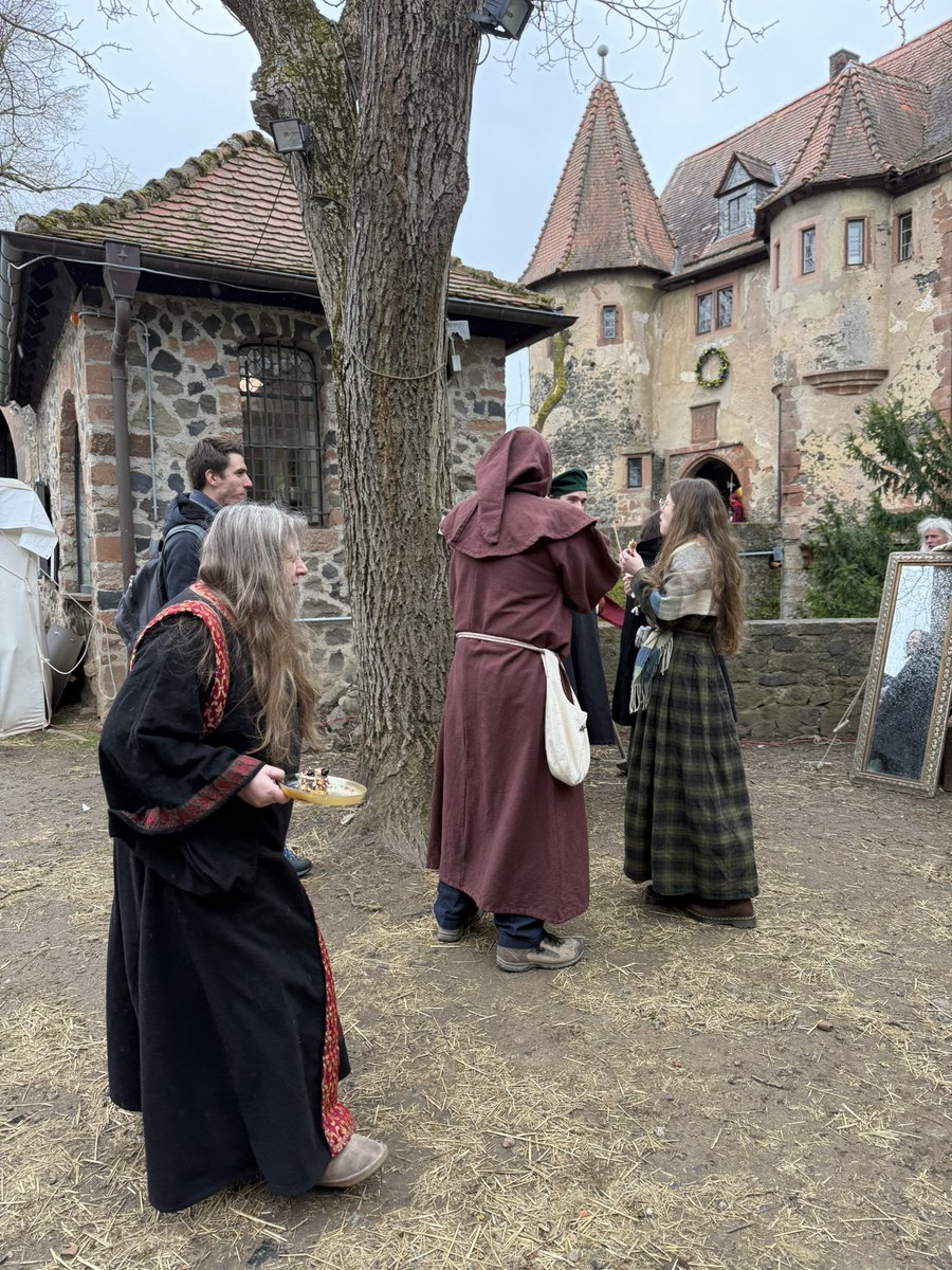 невротизированная демшиза tweet media