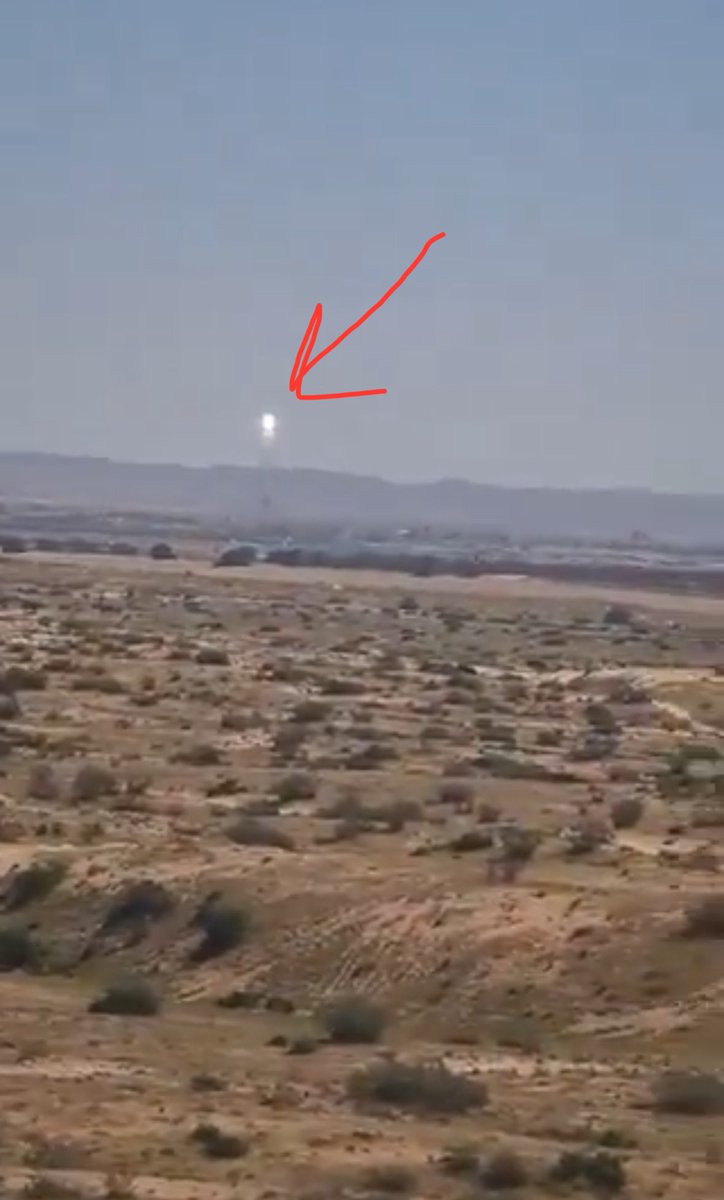 Arya Yadeghaar tweet media