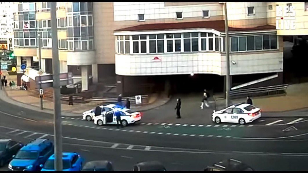 распад и неуважение tweet media