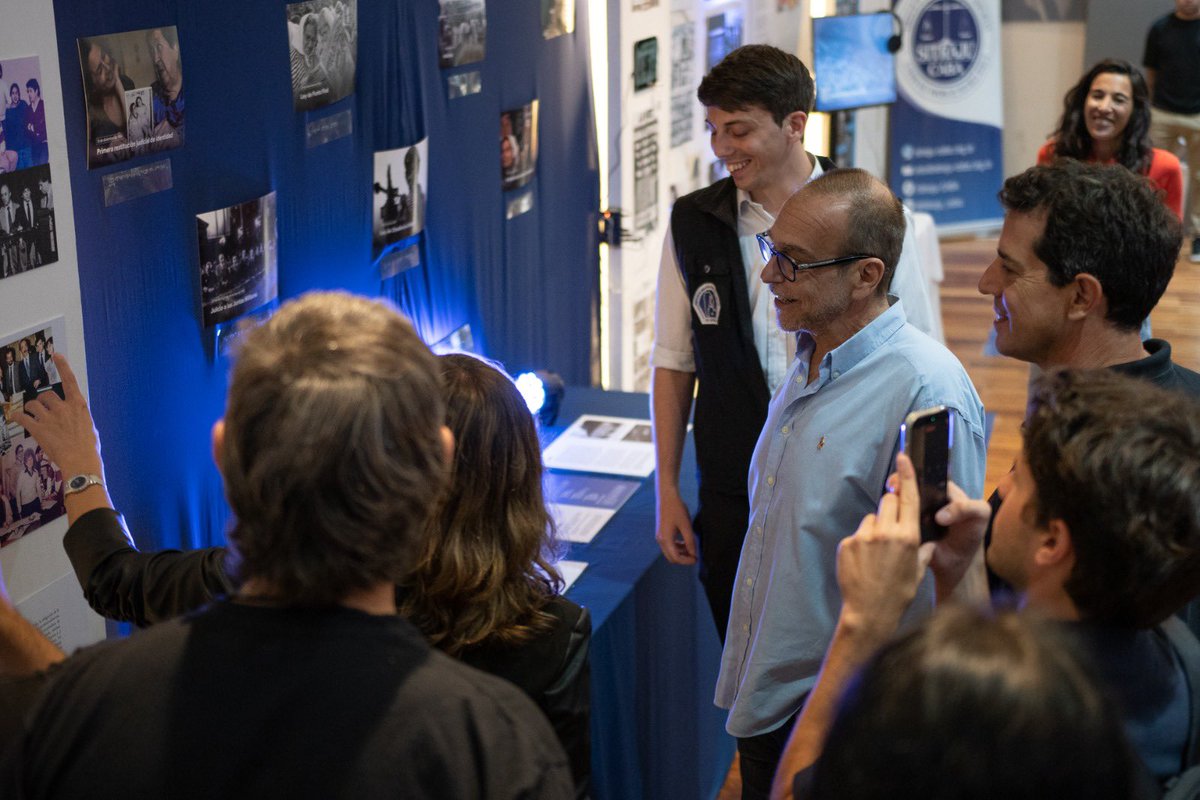 Vanesa Siley tweet media