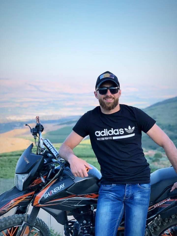 الــــــظـل tweet media