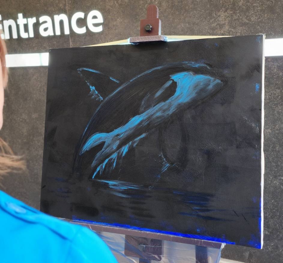 Eico シャチ💙 実物大でシャチ描きたい! tweet media