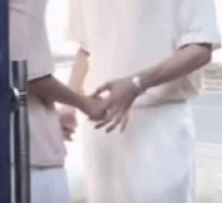 LEIPENG Menfess tweet media