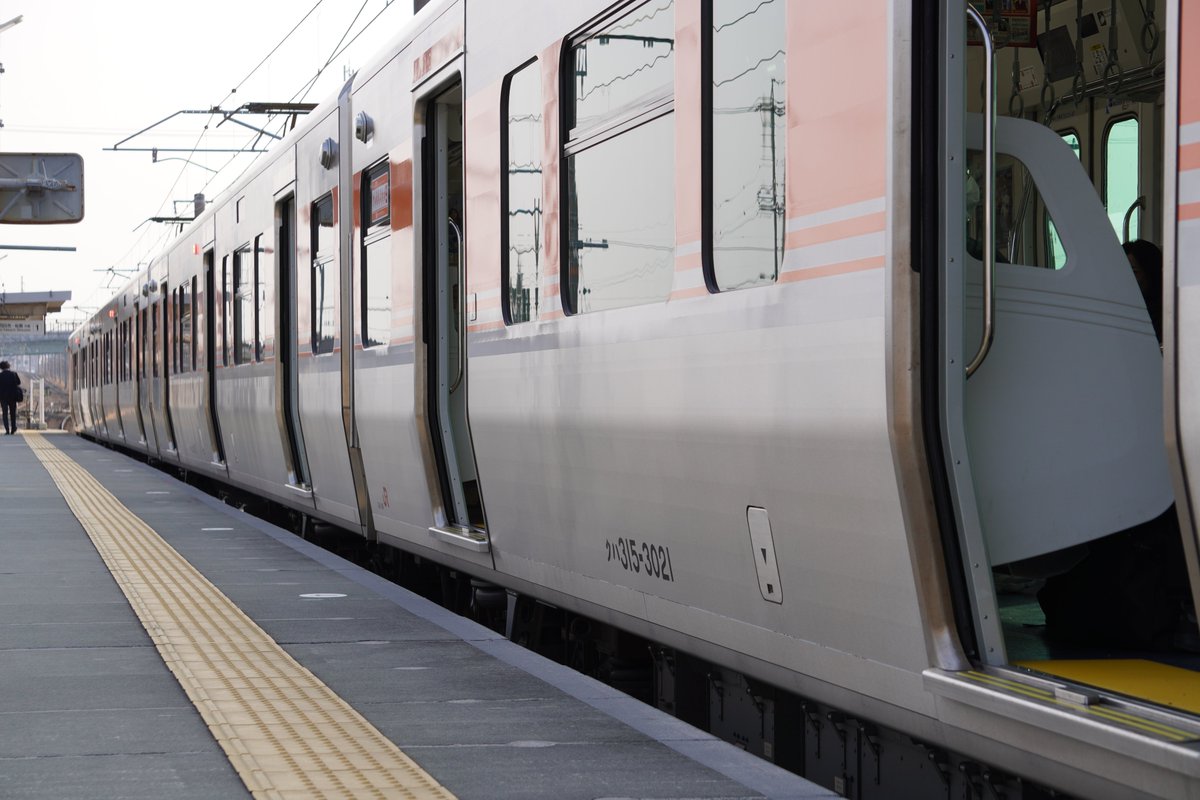 モフバレル大統領 tweet media