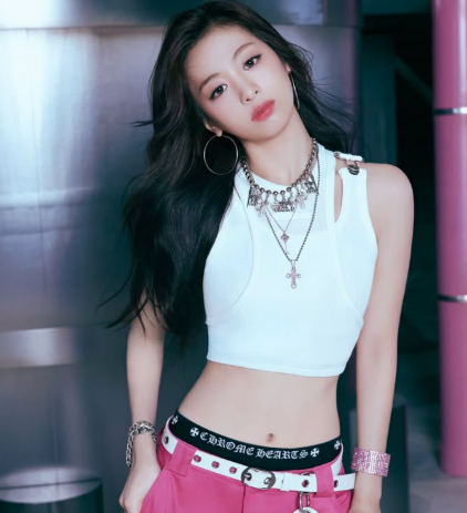 About Music tweet media