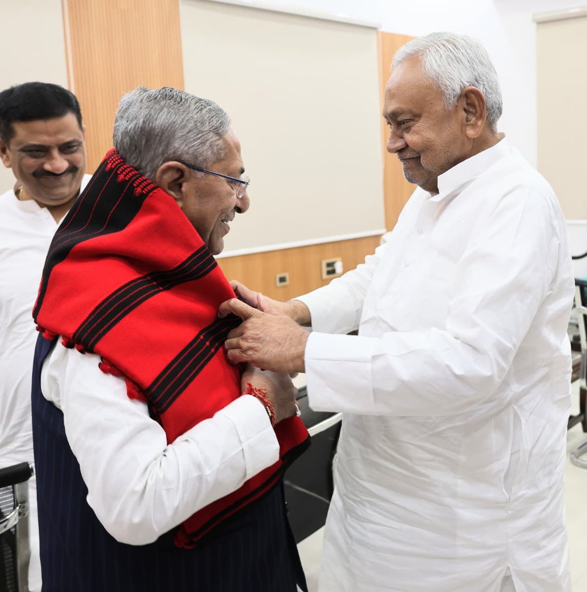 Nitish Kumar tweet media