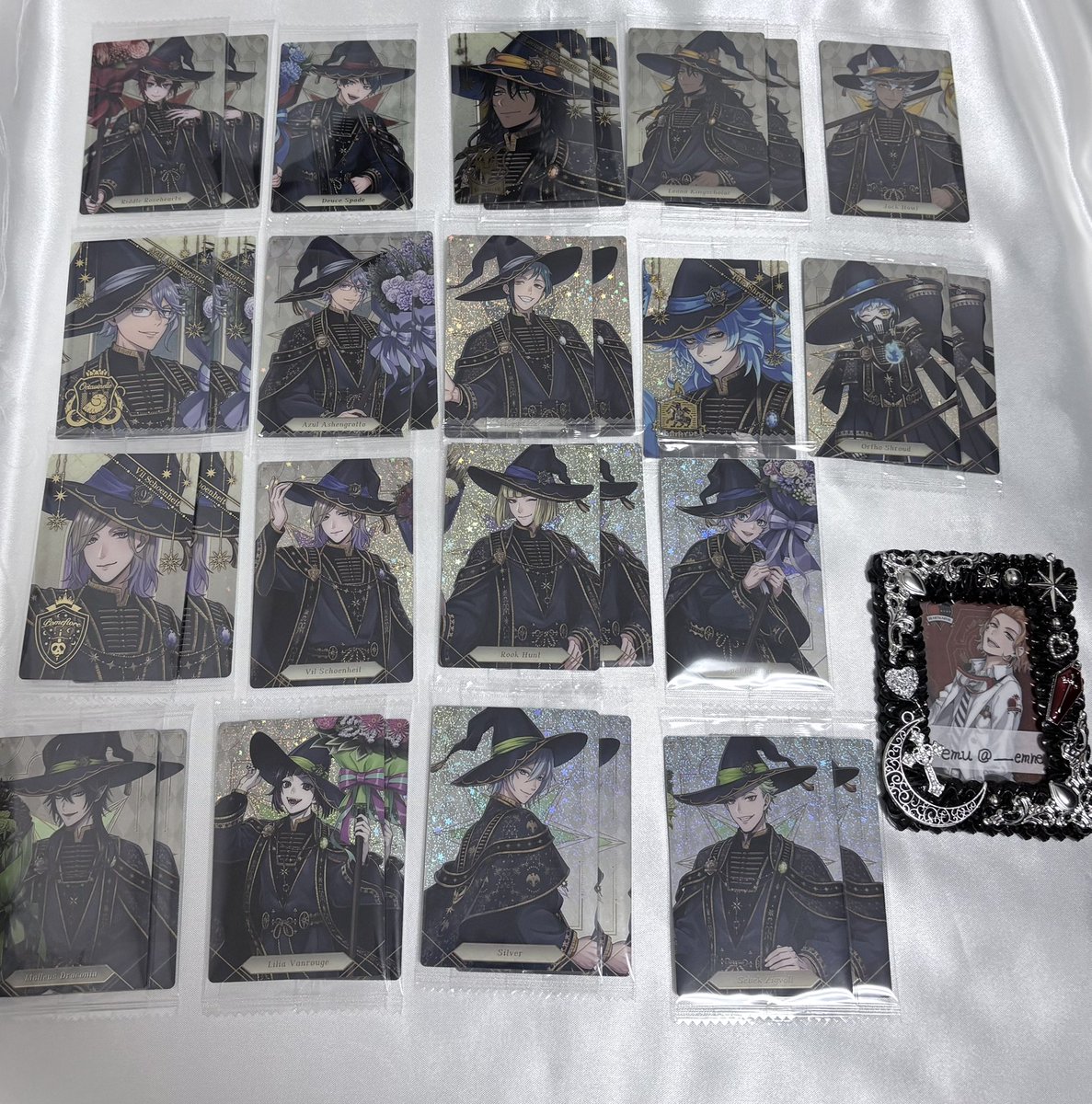 𝑒𝑚𝑢✩.*˚ tweet media