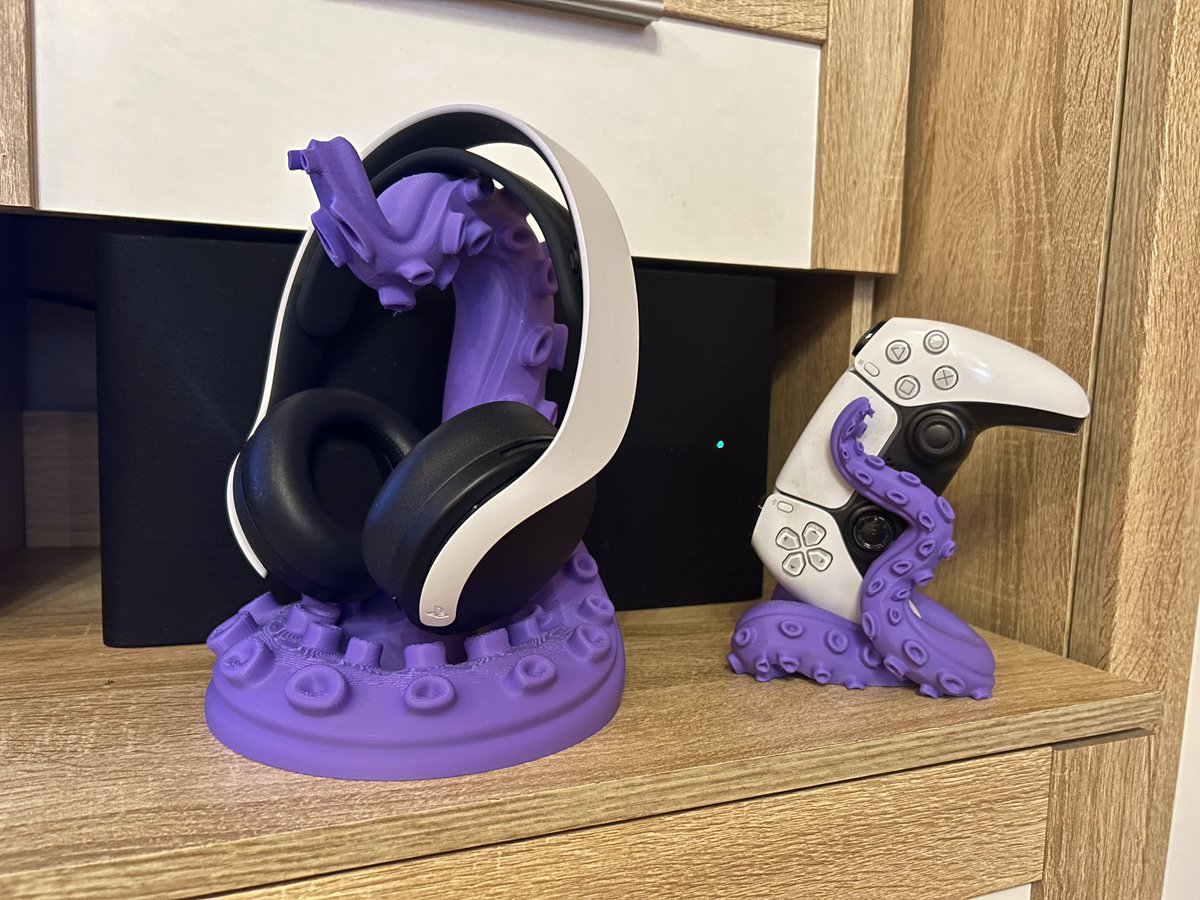 Слобожанське Село tweet media