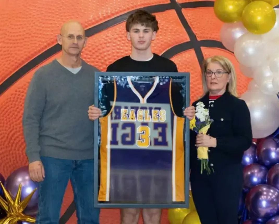 RagingDissident tweet media