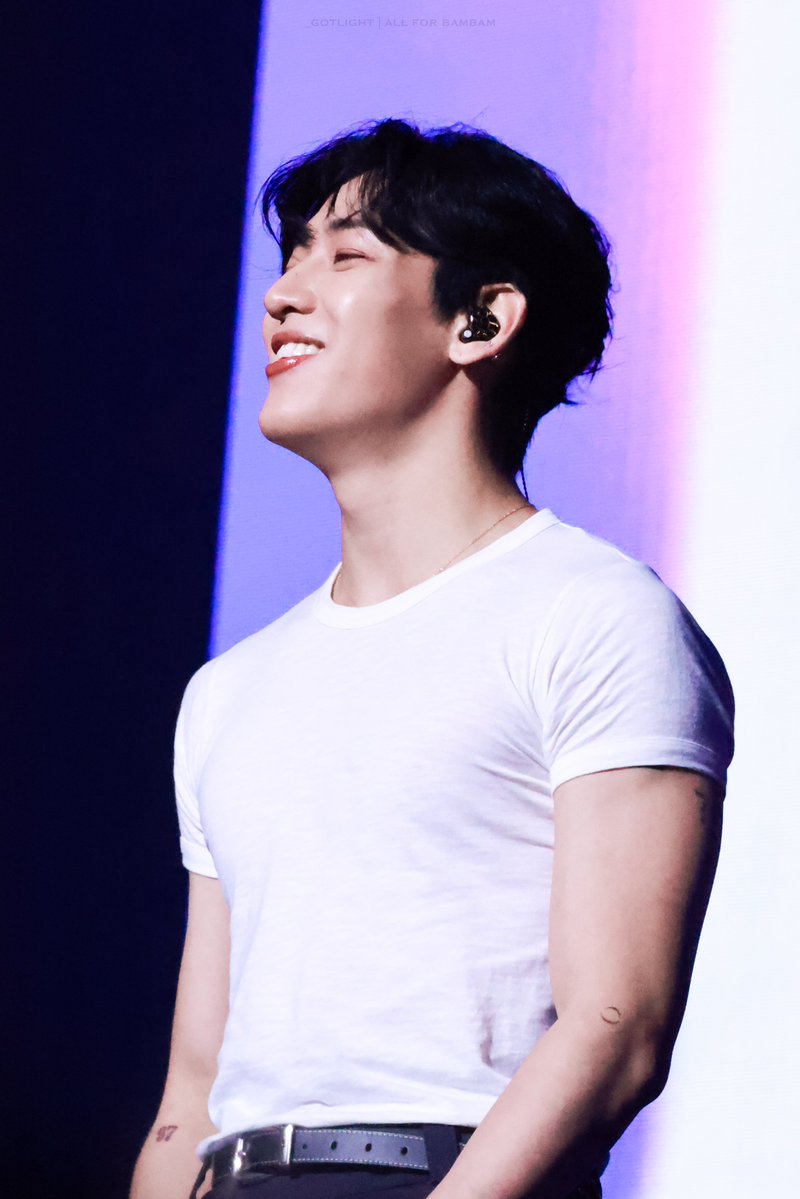 _Gotlight tweet media