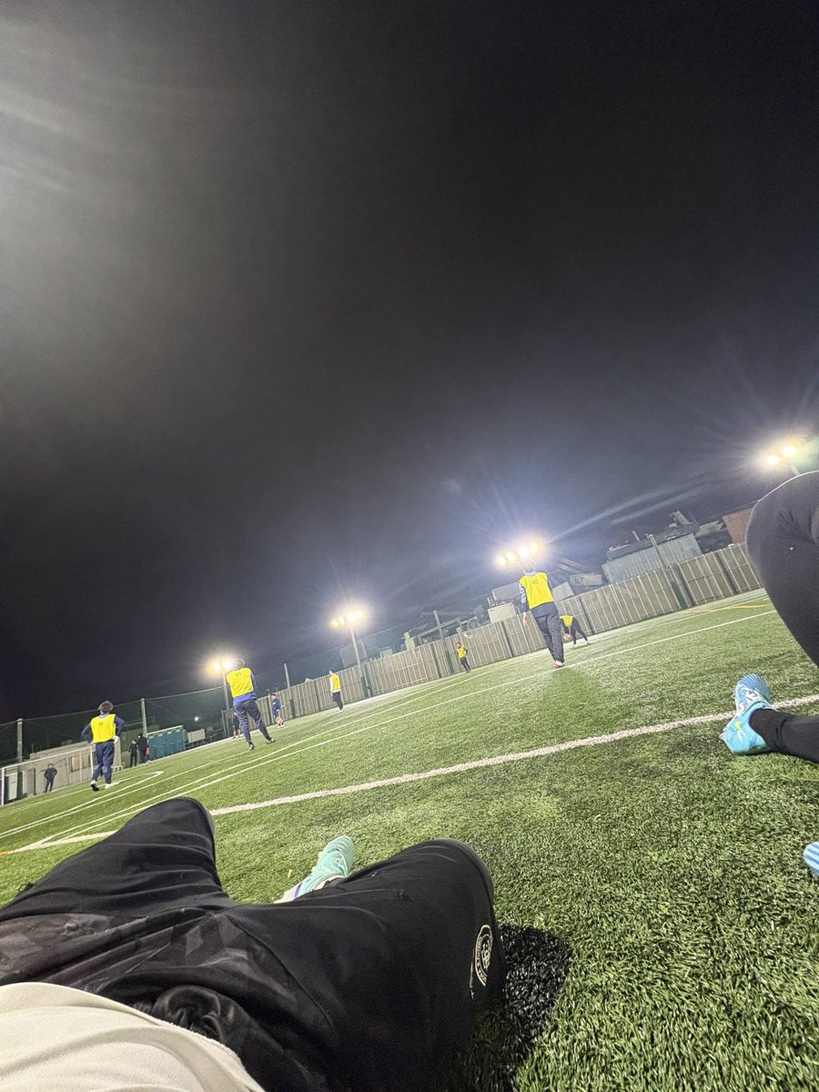 ﾍﾟﾀ tweet media