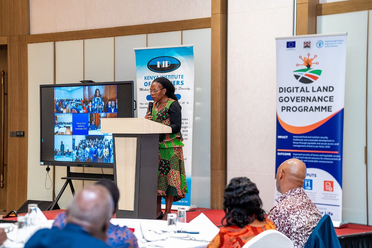 FAOKenya's tweet photo. @ZimudziFarayi joined @PLANNINGKe during the event @FAO's role in strengthening physical & land-use planning to enhance land tenure security & improve food systems in Kenya, through @EUinKenya -FAO Digital Land Governance Programme #DLGP was noted.
#4betters
#IYRP2026
#IYWF https://t.co/fAWuhcRKMe