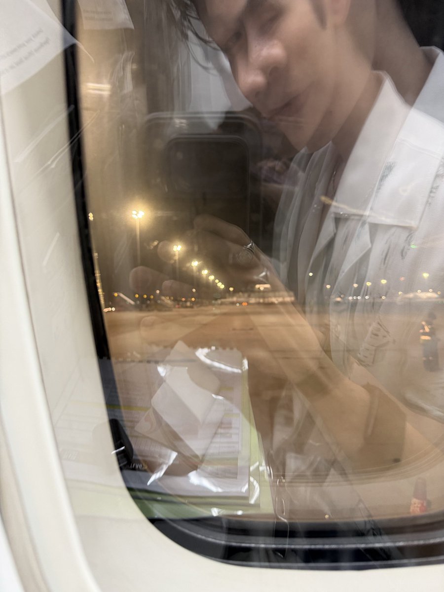 mile phakphum tweet media