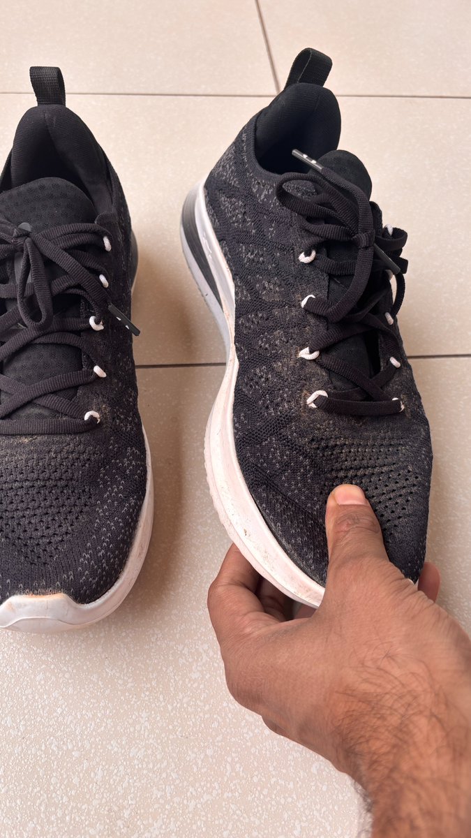 arpitsingh134's tweet photo. @Flipkart @FlipkartSupport Selling defective @UnderArmour shoes where the sole came apart in 2 days — and then DENYING the return calling it "used product"?! Contacted support 10+ times. Only copy-paste replies. No resolution.
This is illegal under Consumer Protection Act, 2019.
@NCH1915 @jagograhakjago @DoC_GoI @CCPA_India — requesting urgent intervention.